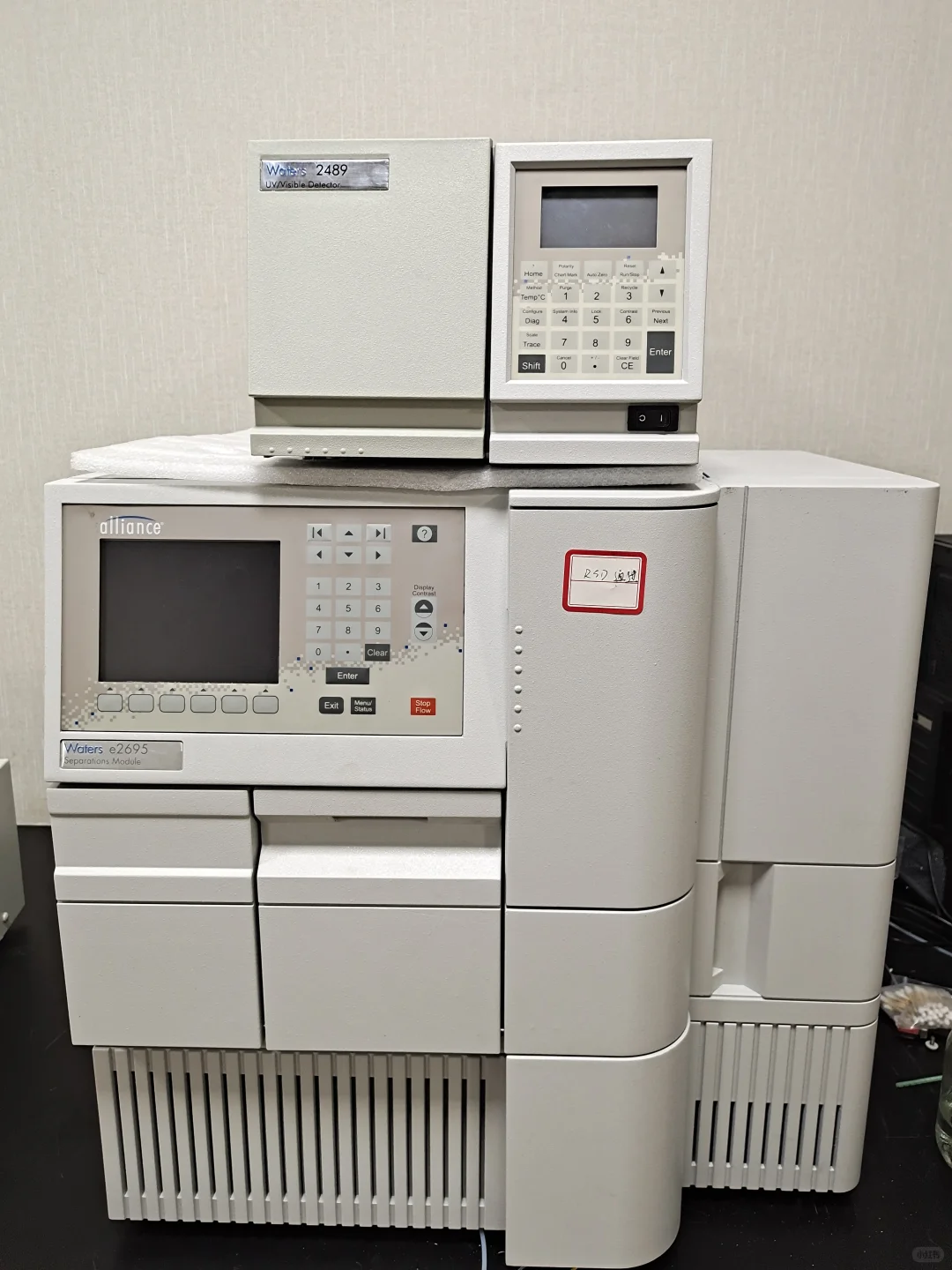 分析仪器丨高效液相色谱仪（HPLC测试）