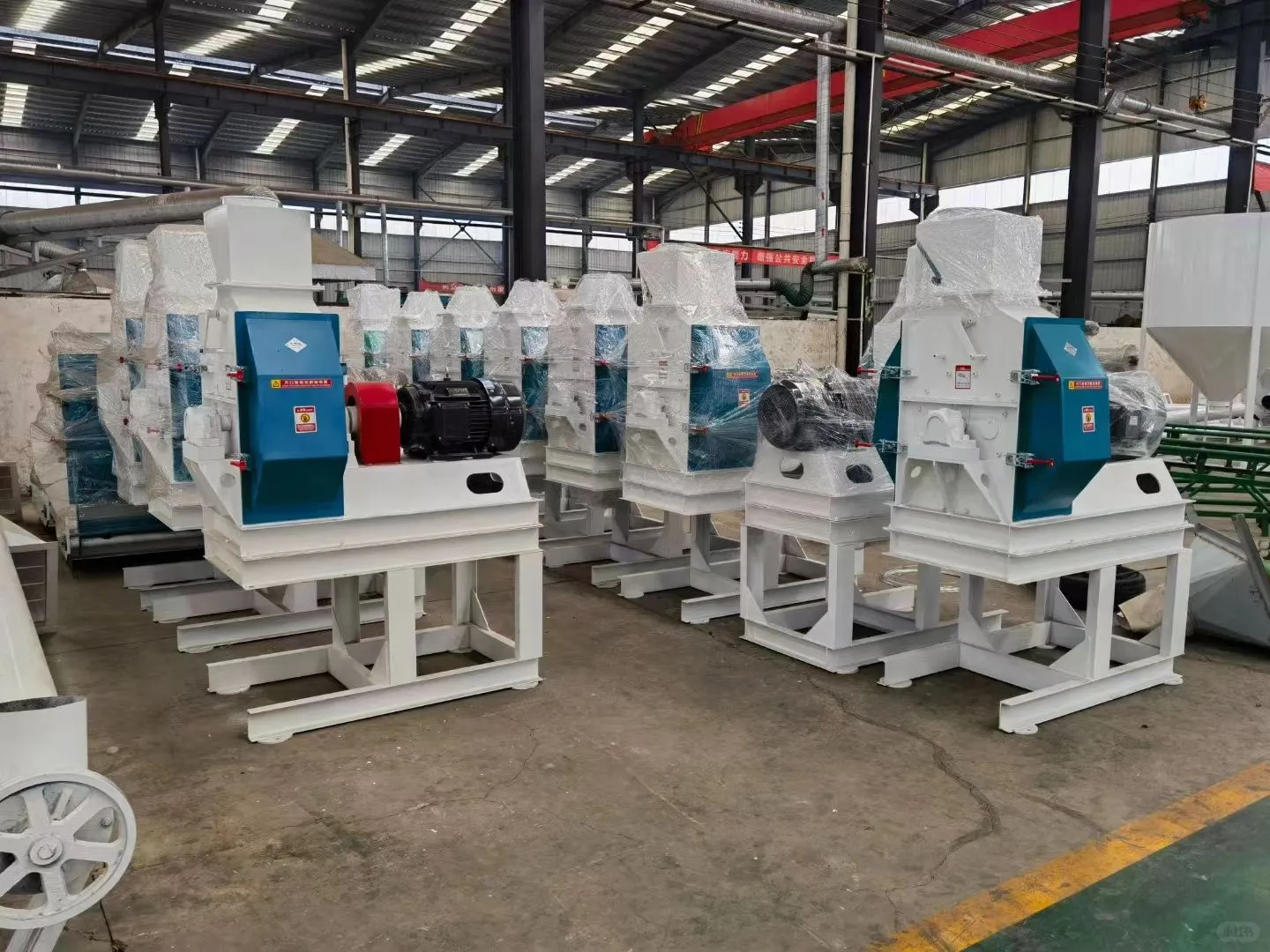 玉米饲料粉碎机械：现代畜牧业中的加工设备