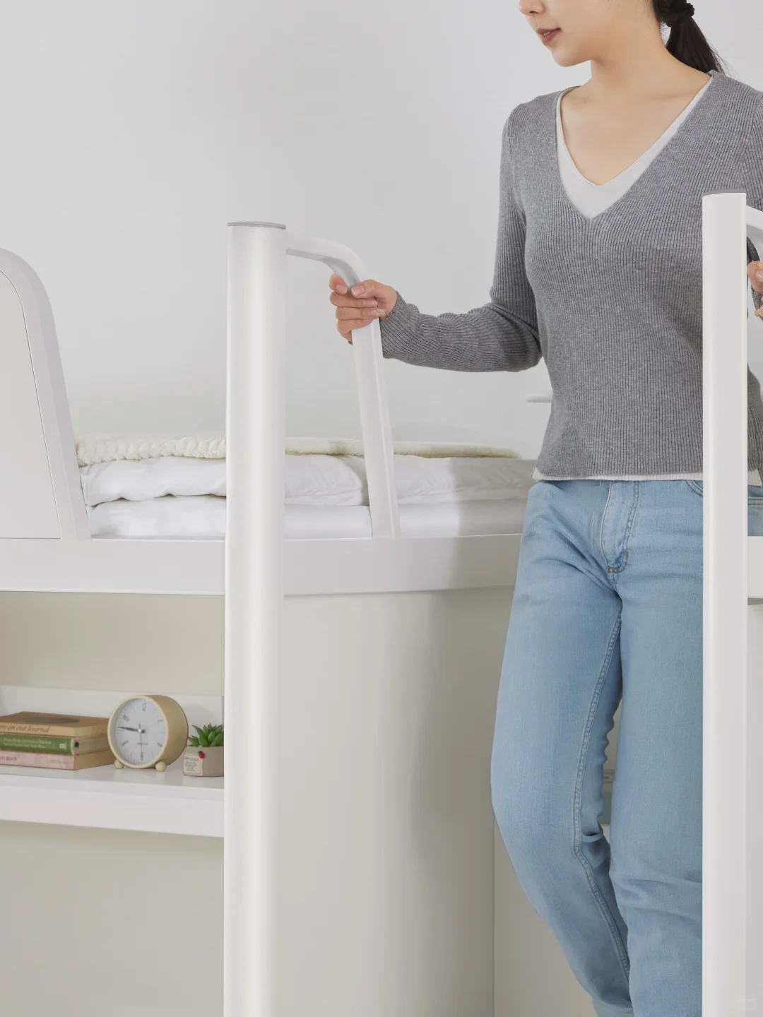 宿舍秒变LOFT小窝｜这细节设计也太会了