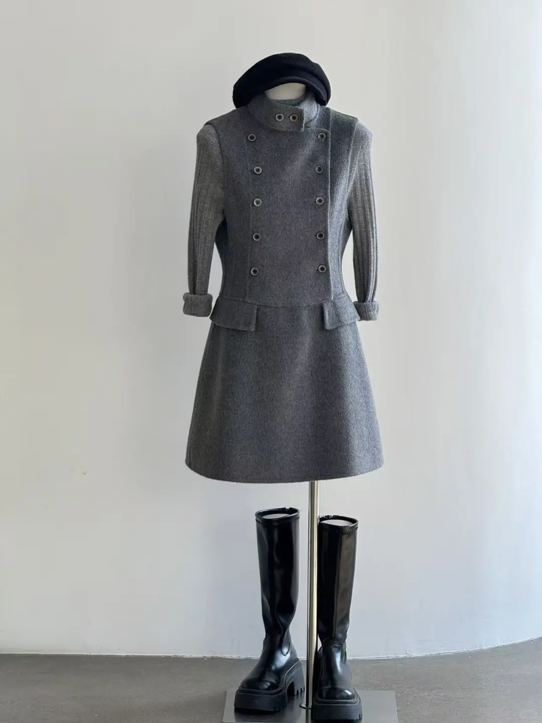 老钱风格雷背心裙真的鲨疯了?️?️