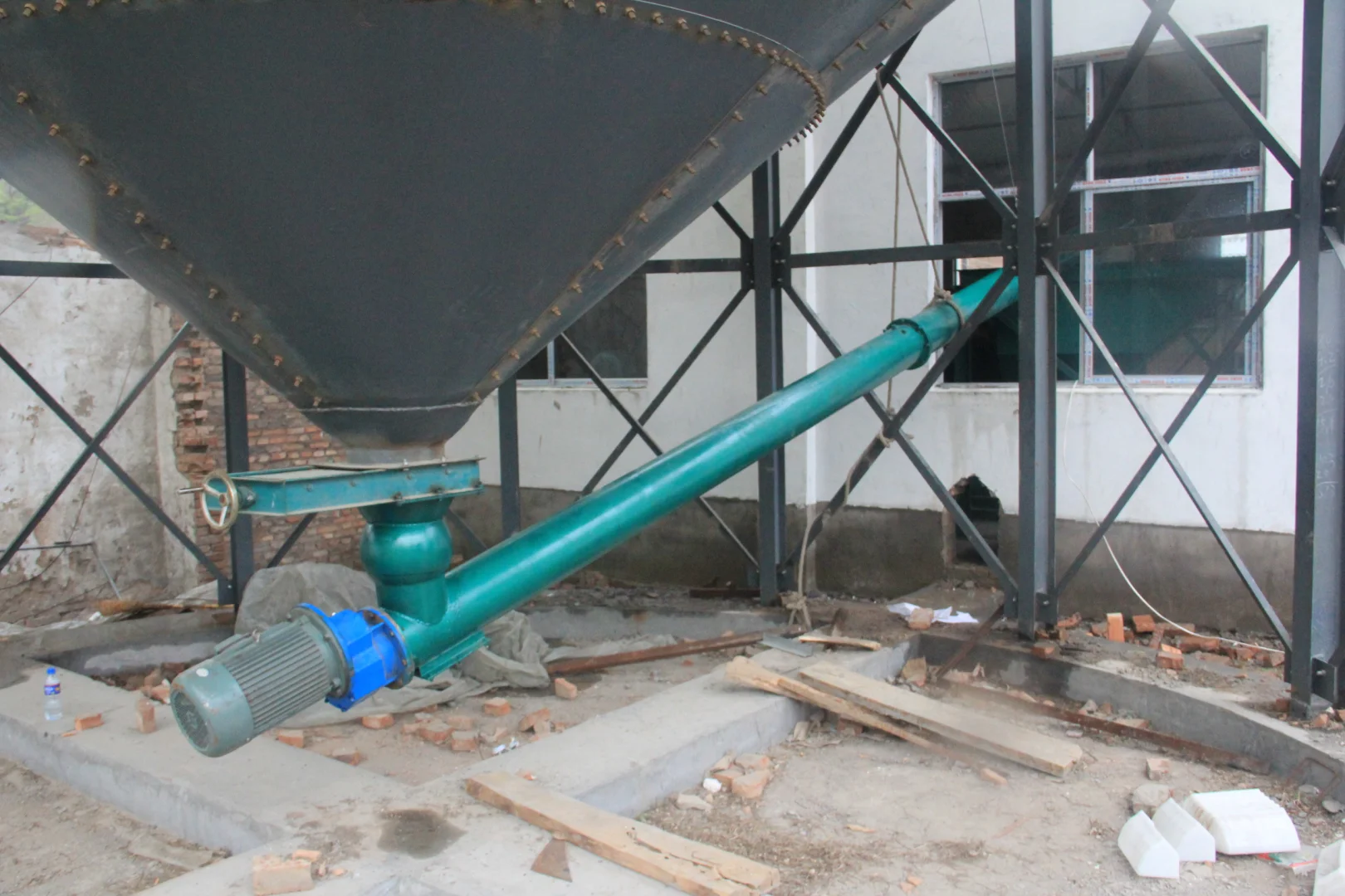 养猪饲料生产设备