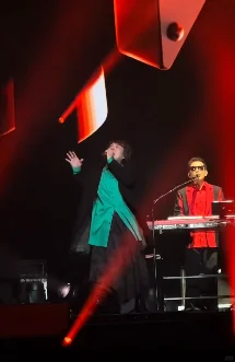 《伍佰演唱会安检：配合检查不慌》