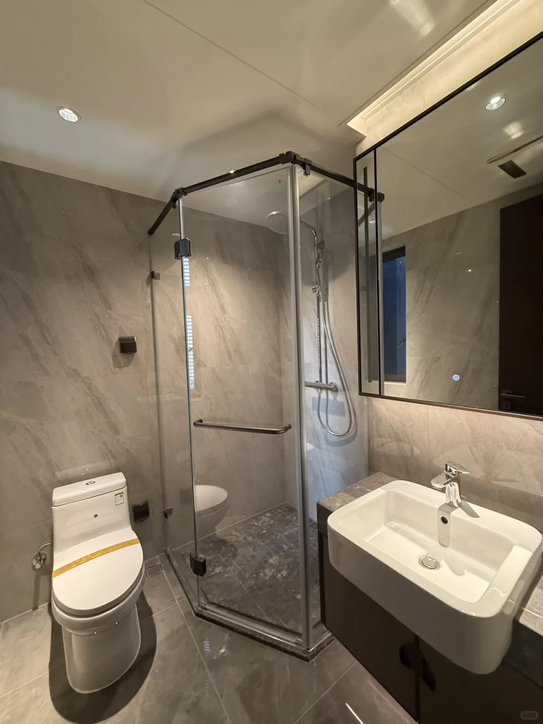 观宸云幕·171㎡现代风4房出租｜智能家居豪装