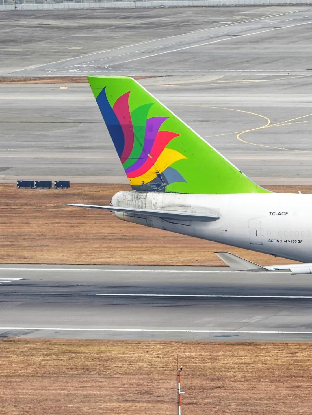 多次易主依旧服役,高龄女王为何经久不衰?