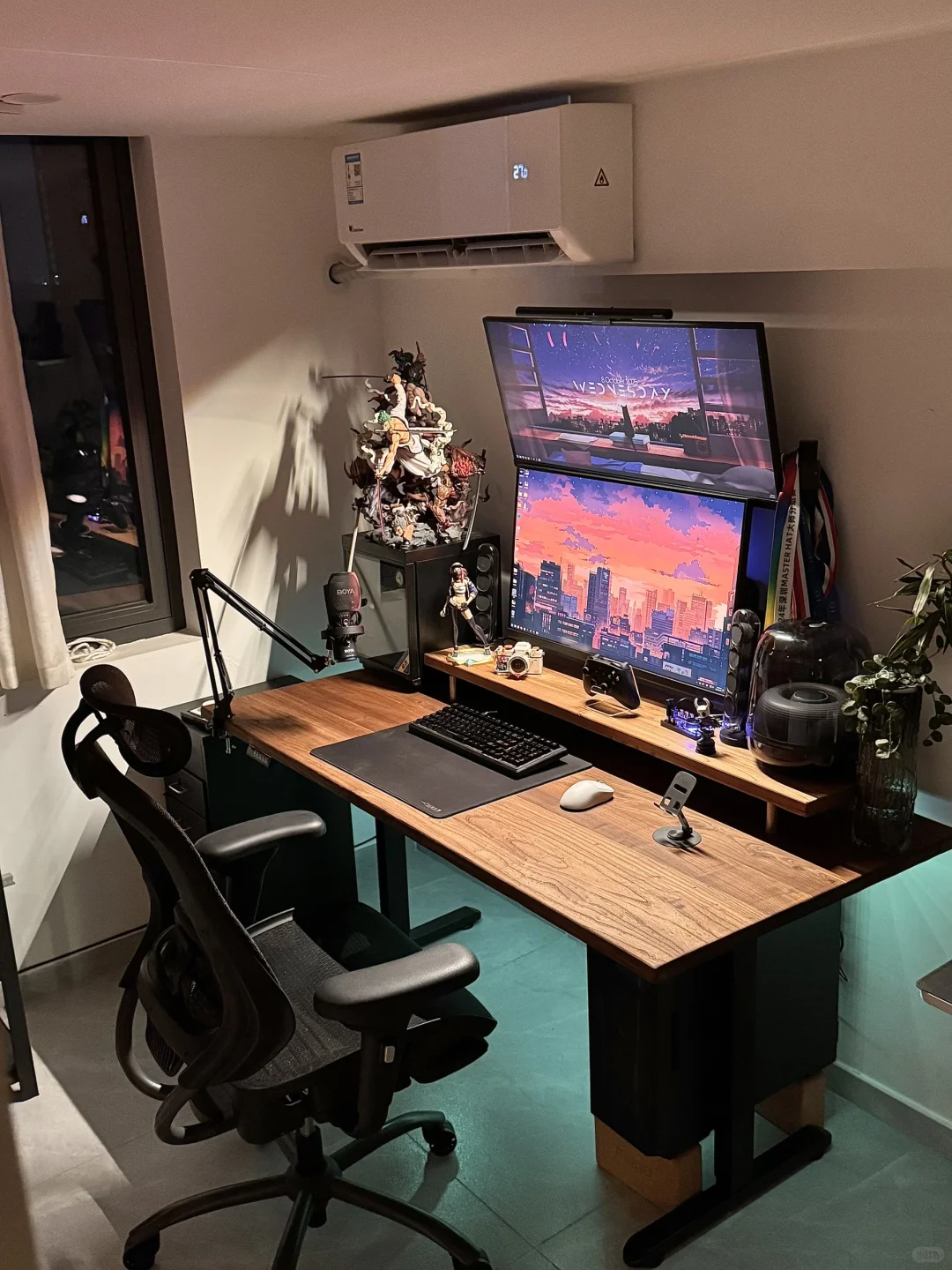 快来看看我花600做的升降电脑桌!真好看