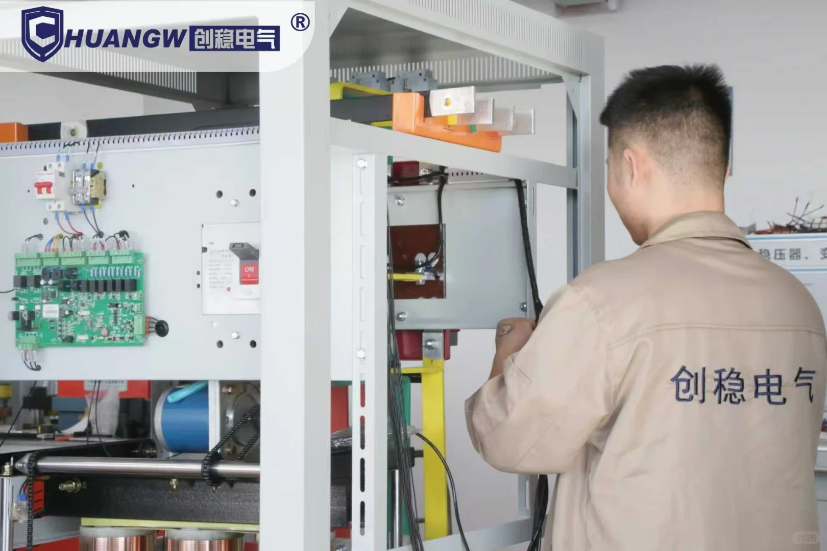 三相稳压器价格与功率的对应关系