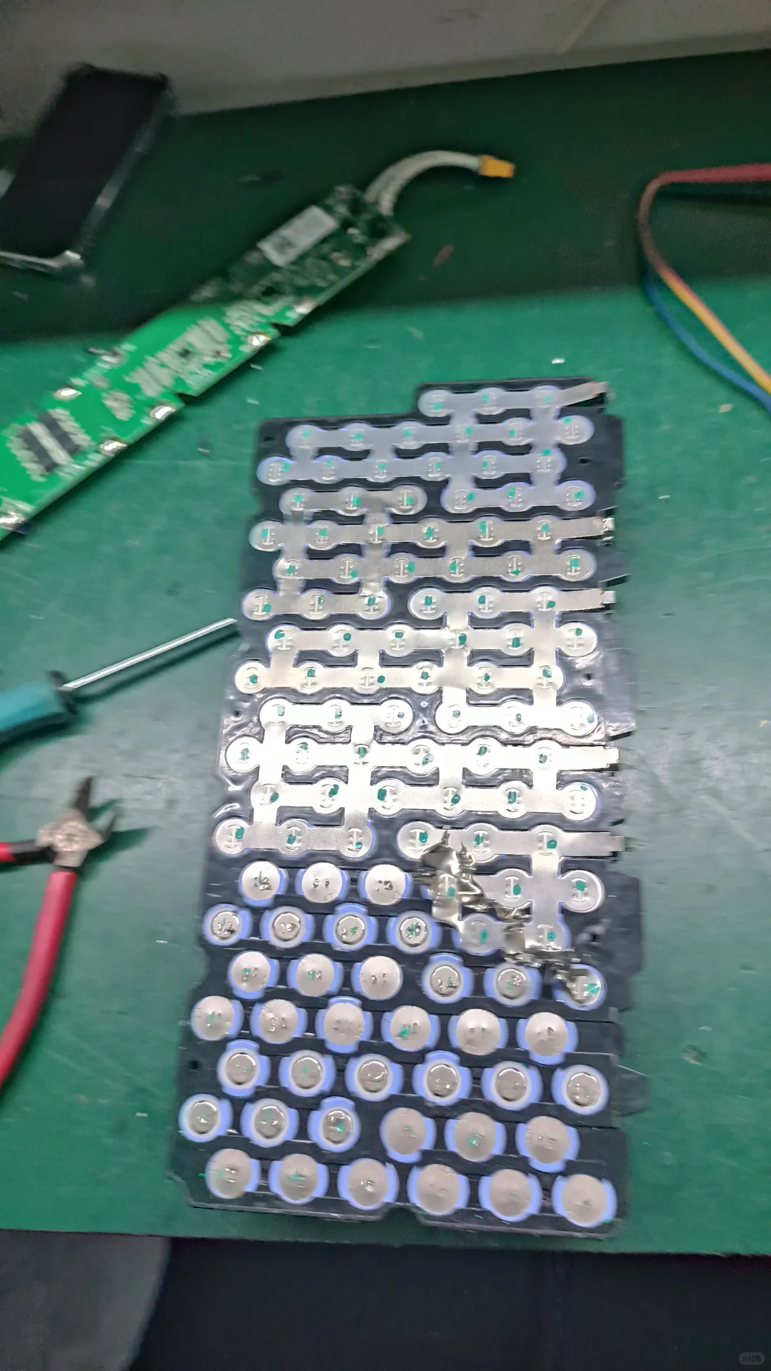 小牛电动车锂电池维修