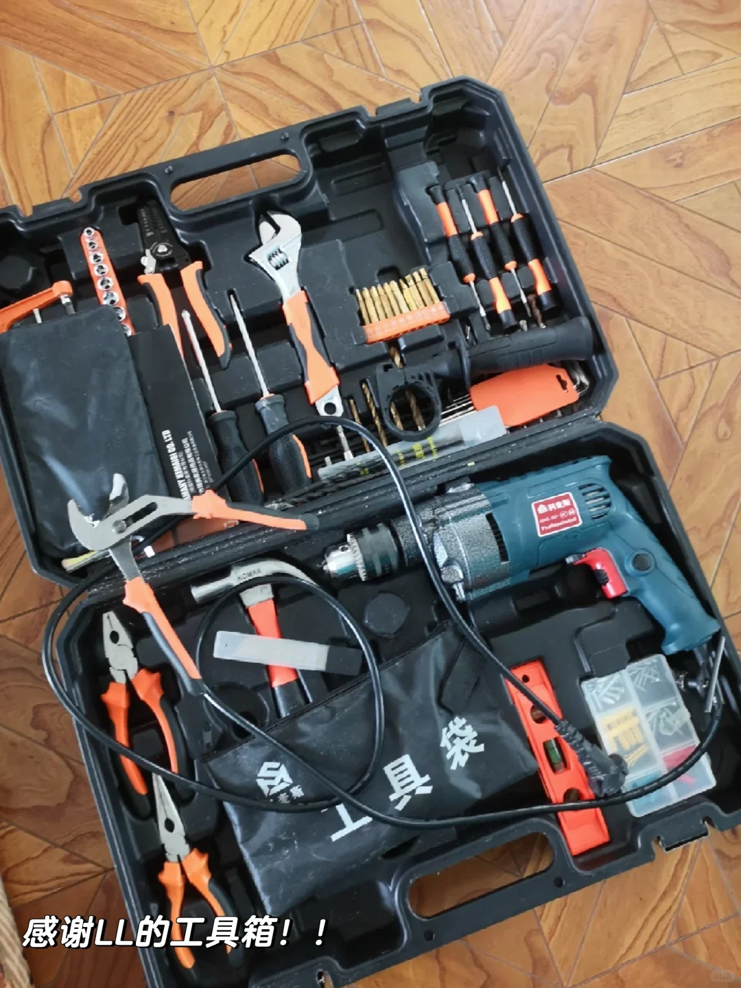 关于我花200淘到实木门板diy中古餐桌的故事