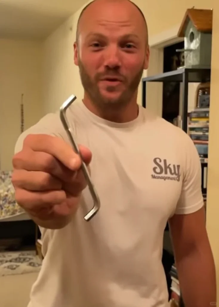 一根六角扳手?解决厨余粉碎机的问题