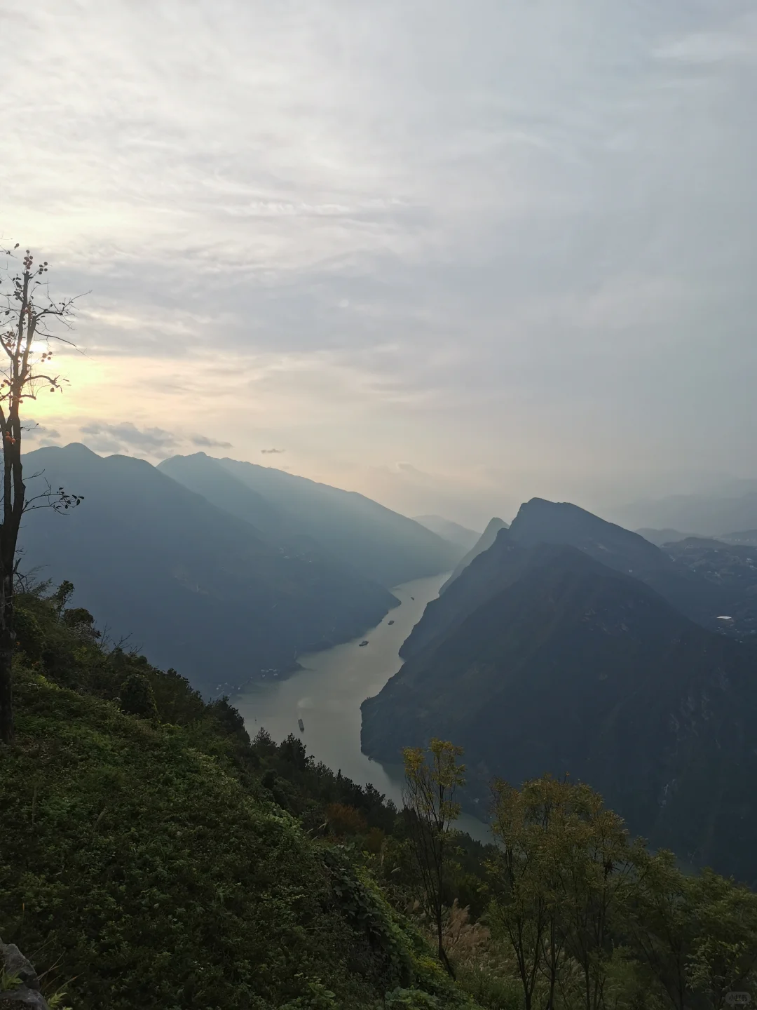 三峡逆行公共交通+小红船实录秭归巴东