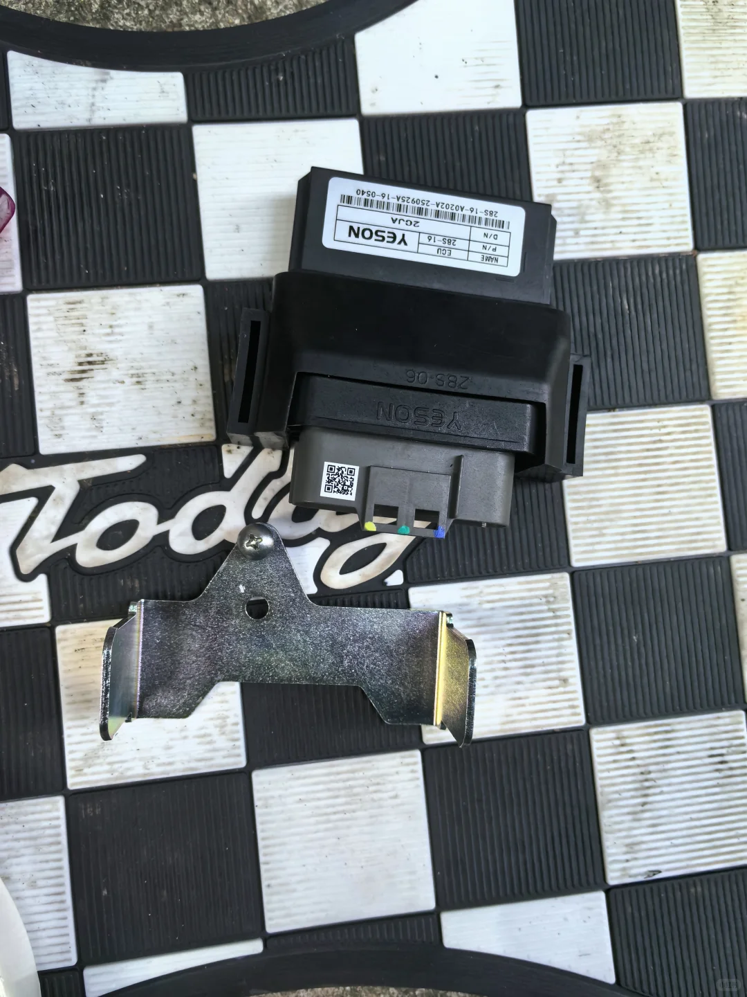 新本田自由50使用感受④ECU