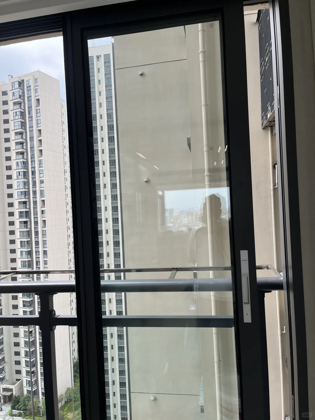 后悔没早点装!5里空心管不锈钢窗罩