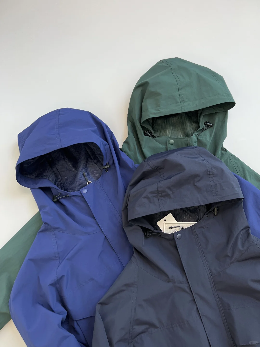 129?挖到质感巨好的防风连帽外套！！