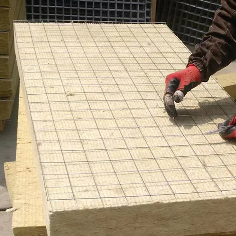 网织增强岩棉复合板：建筑保温与防火的理想