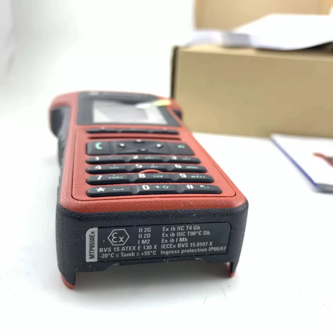 摩托罗拉MTP8550 TETRA防爆机