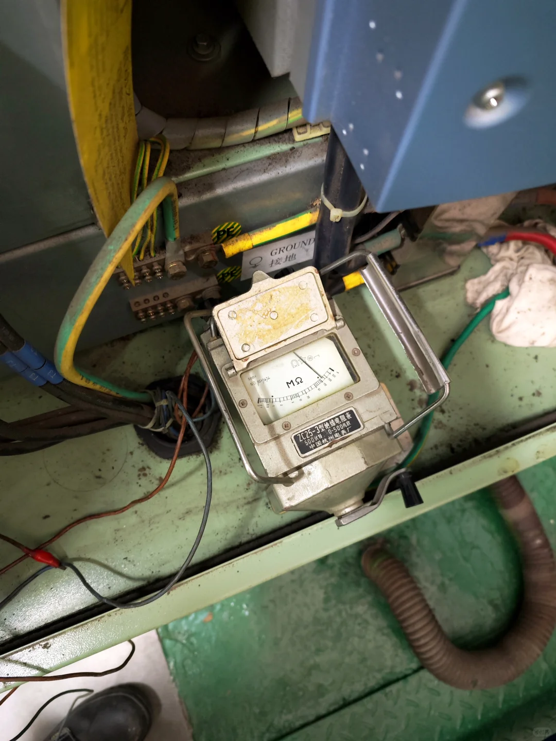 杭州更换电动机断路器