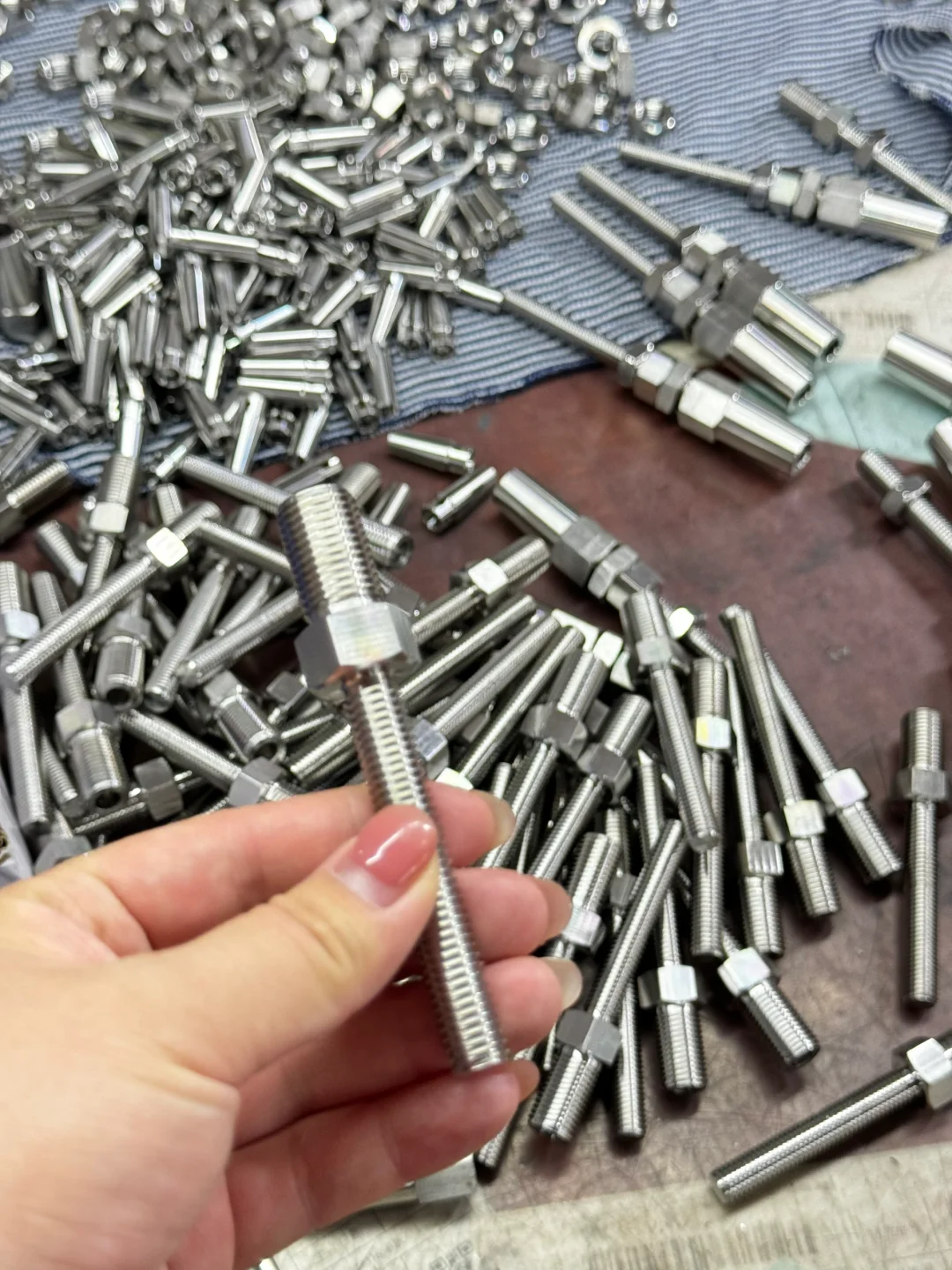 客定六角螺母?紧固件，一点点看它被做出来