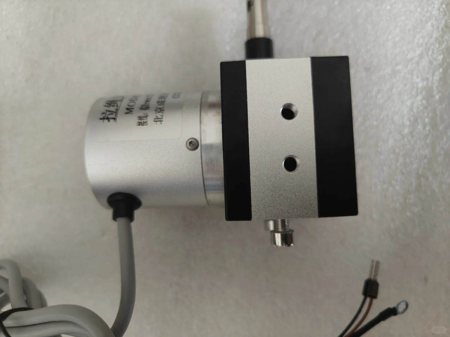 拉压力传感器、拉压力变送器、拉压力表、拉