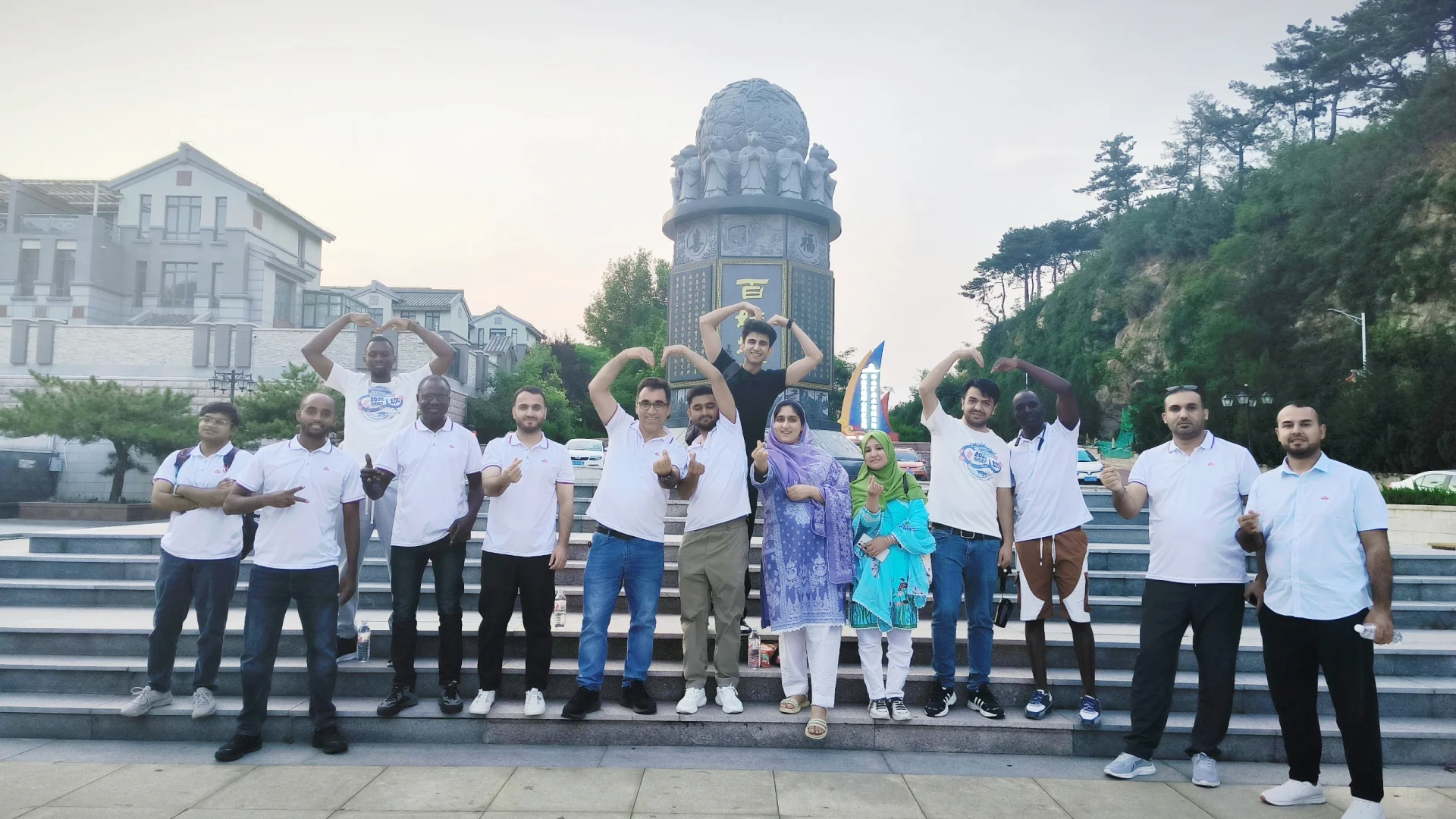 (外国人）泰开工厂之旅和凤山庆典体验