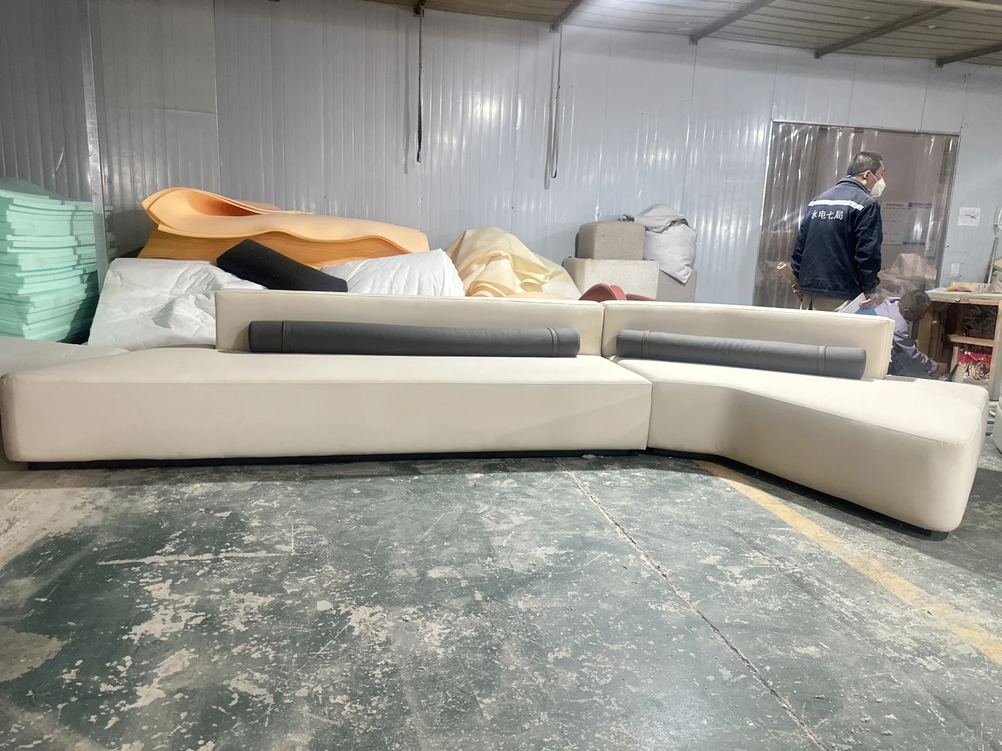 客户定制户外沙发出炉啦，?工厂实物拍摄…