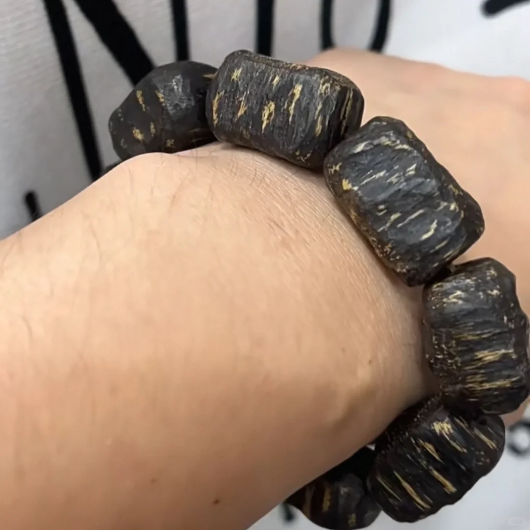 假沉香避坑：沉香木煮沥青！一眼假剧毒