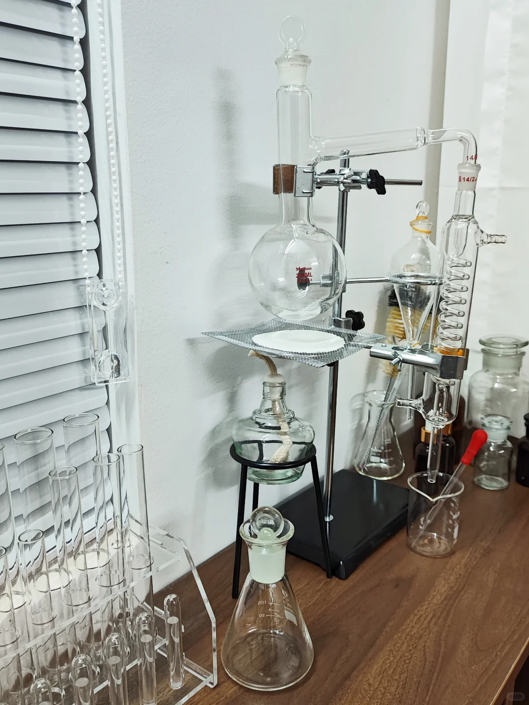 惠州.道具展示.化学玻璃蒸馏装置