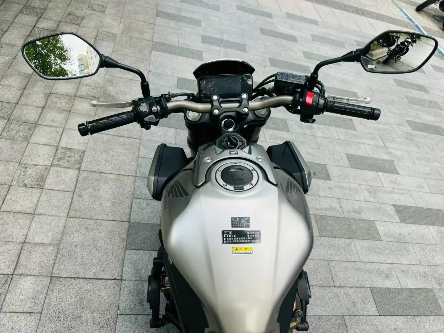 本田CB650R谁能不爱