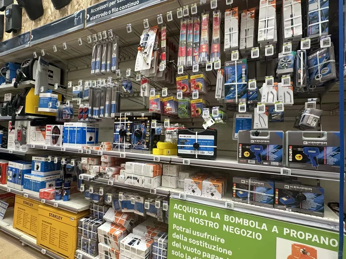 ??25年意大利五金建材市场收入92亿美元