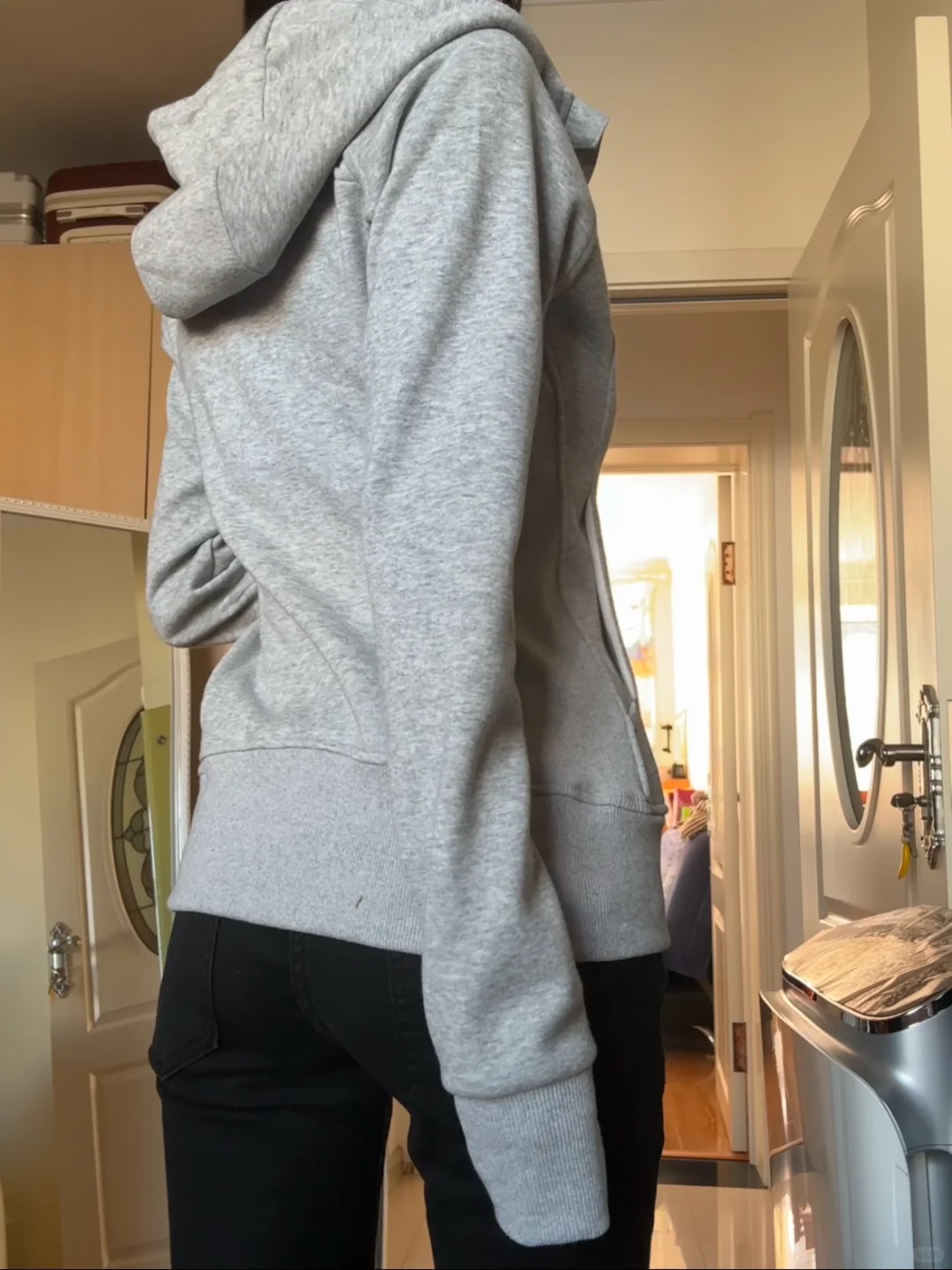 79r修身连帽卫衣