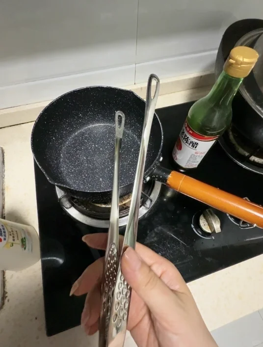 霜山平替304不锈钢钢夹平替