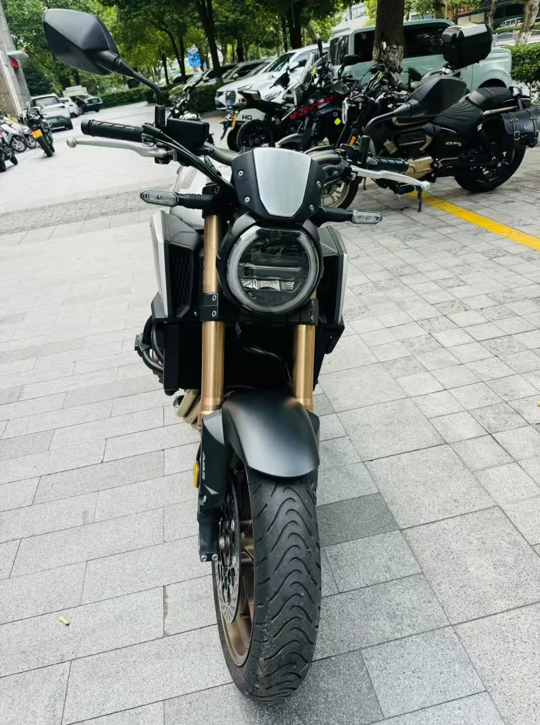 本田CB650R谁能不爱