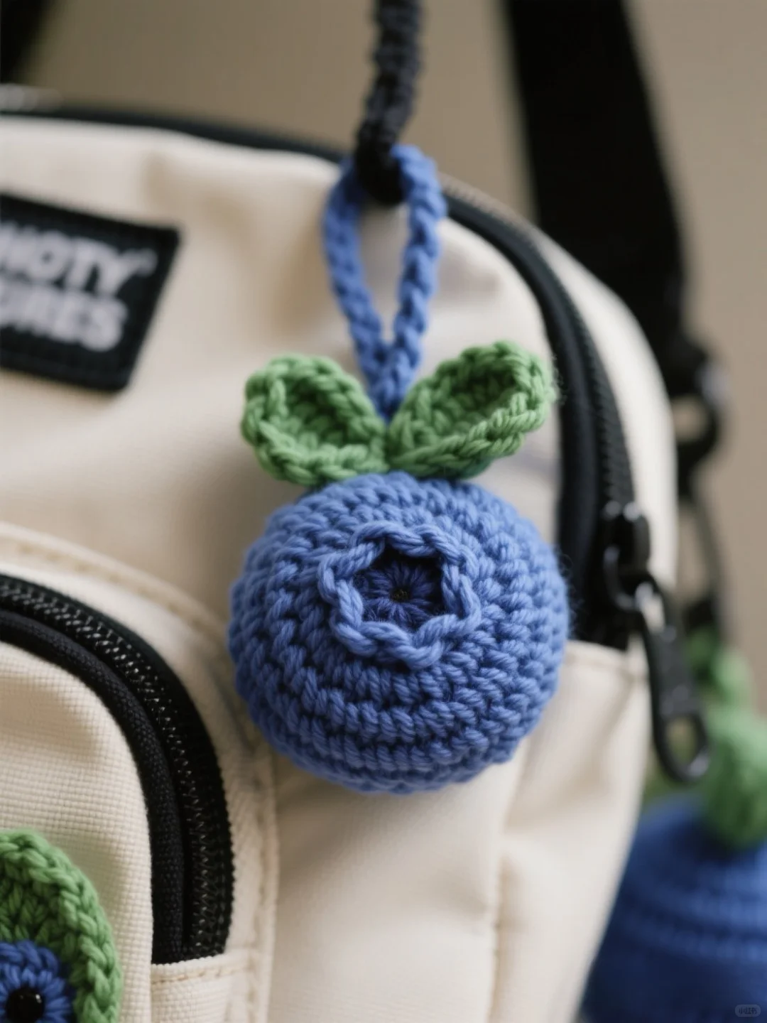 AI文创101 ?｜水果钩织挂饰
