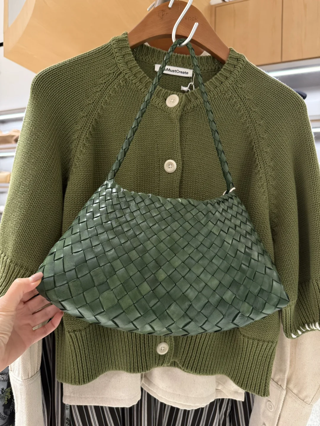 80后｜Dragon diffusion牛皮编织包