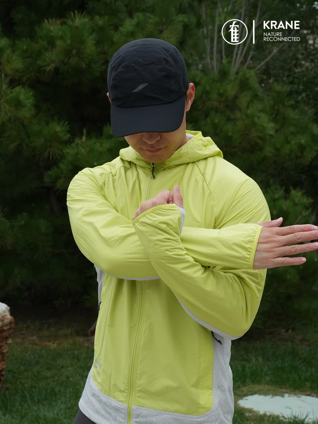 跑者刚需｜一件顶两件的防风抓绒外套