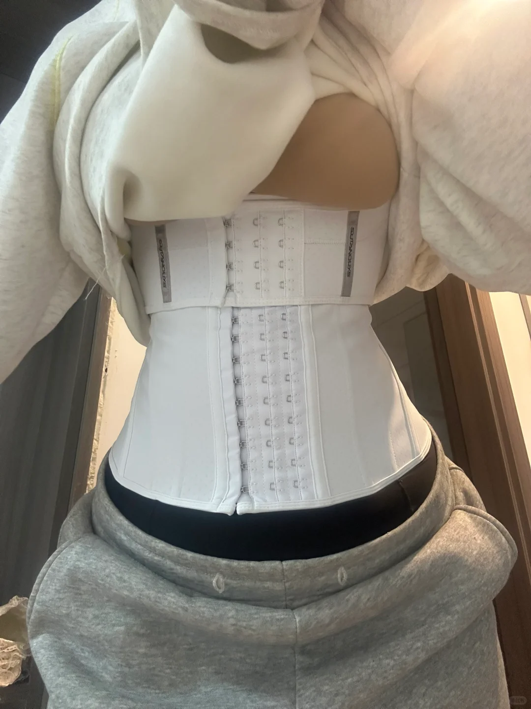 宽松的卫衣之下 塑形天才