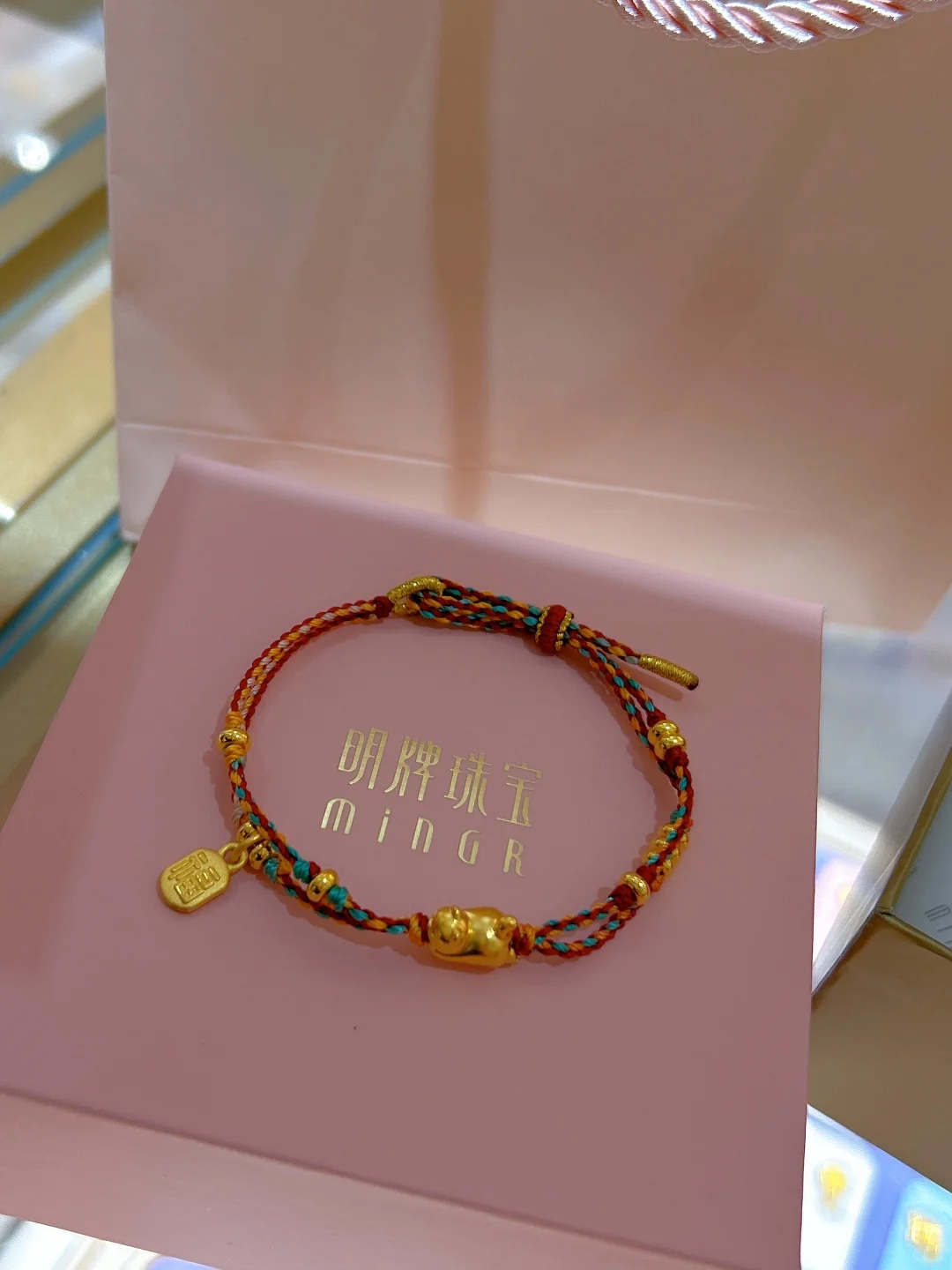 制作趴趴猫手链编织过程！你心动?了吗？