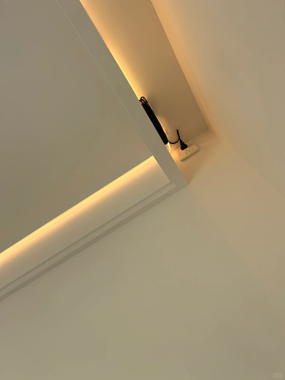 不吊顶?灯带变压器隐藏分享?见光不见灯