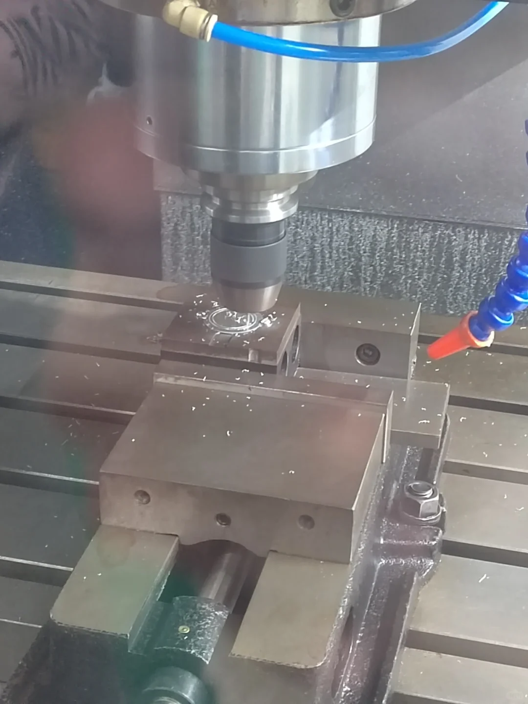 学校金工实习数控铣做的波吉