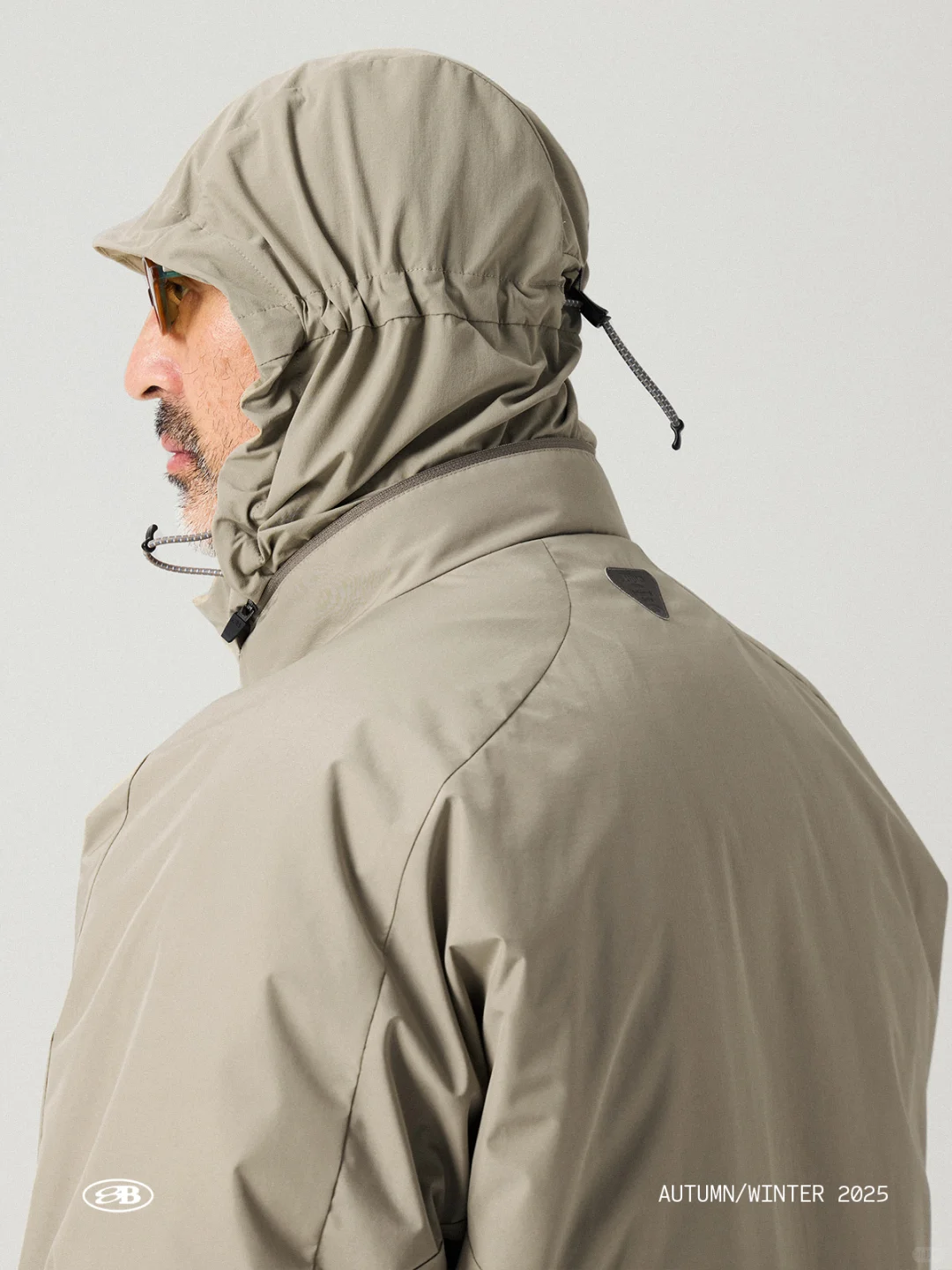 龙鳞 | 工装与功能性并存的羽绒