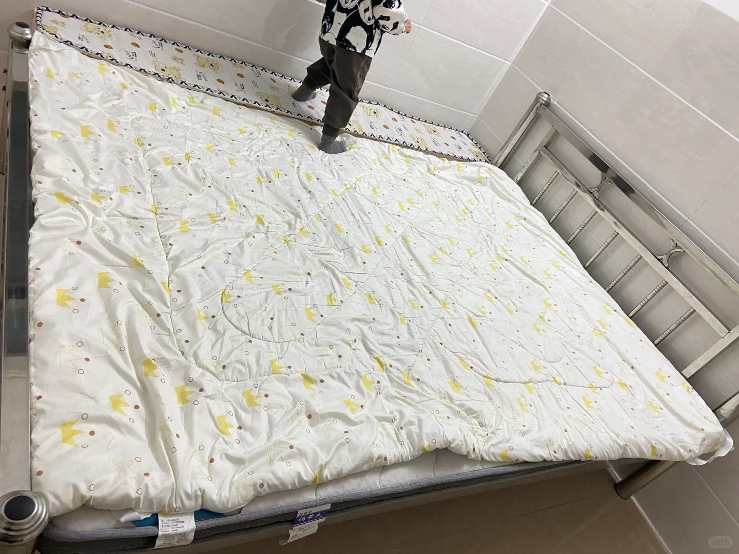 出租屋床短床垫大的改造