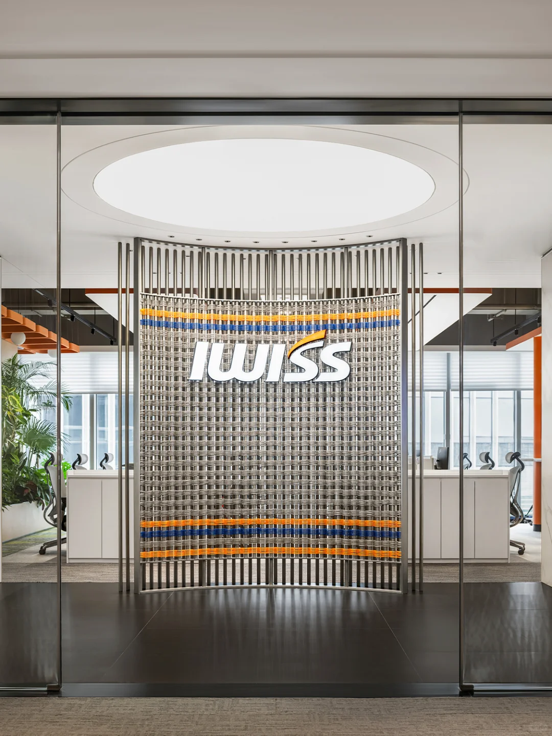 大家好!IWISS品牌正式入驻小红书啦!