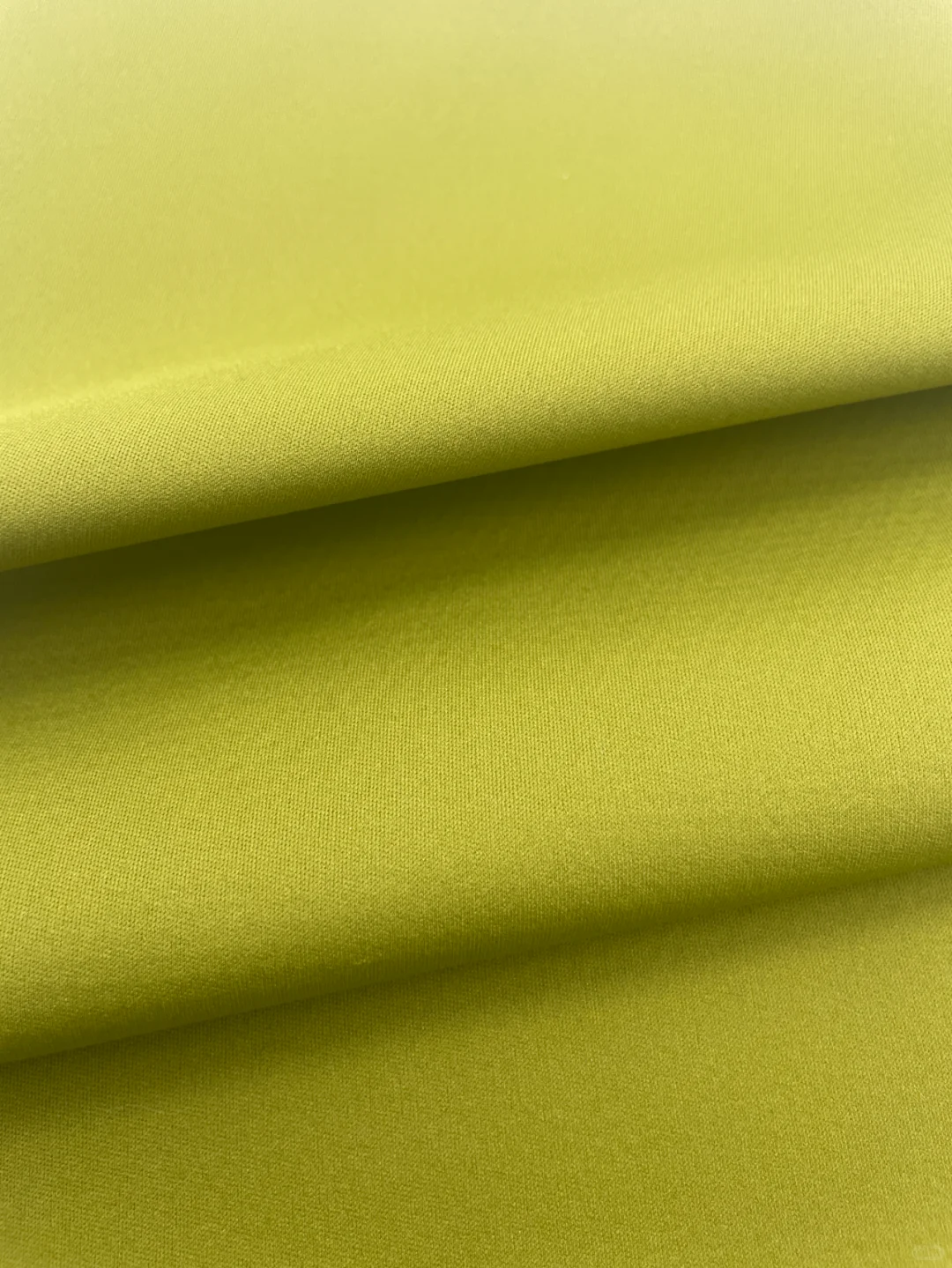 ? 炫酷时尚，解锁冲锋衣面料的魅力?