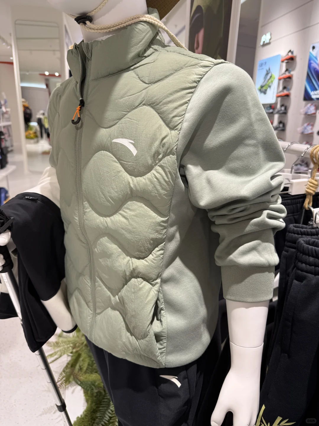 高级 简约 户外 羽绒‼️太爱了