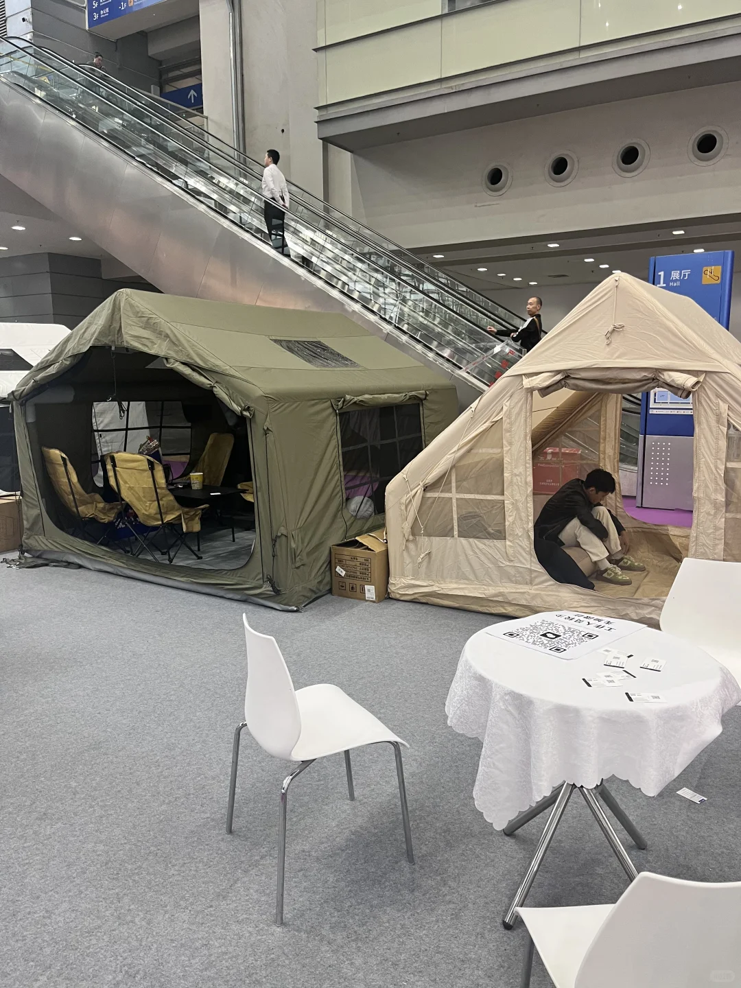 深圳照明展会现场（非洲双清DDP）