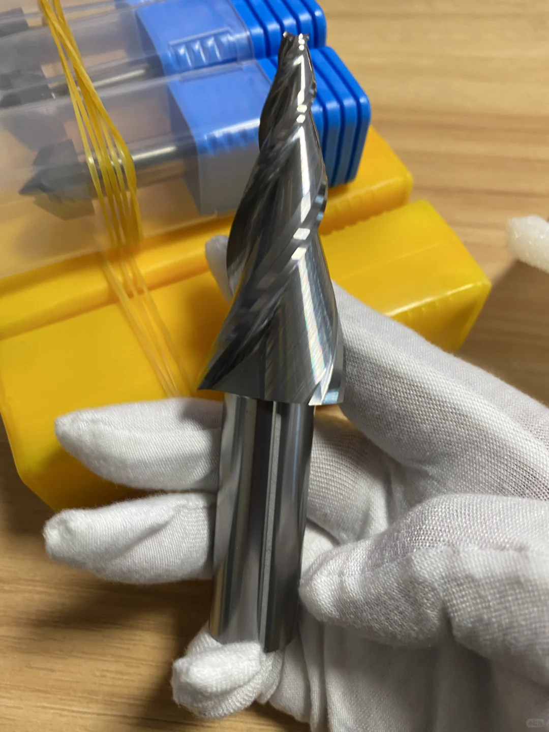 刀具行业忙碌的一天