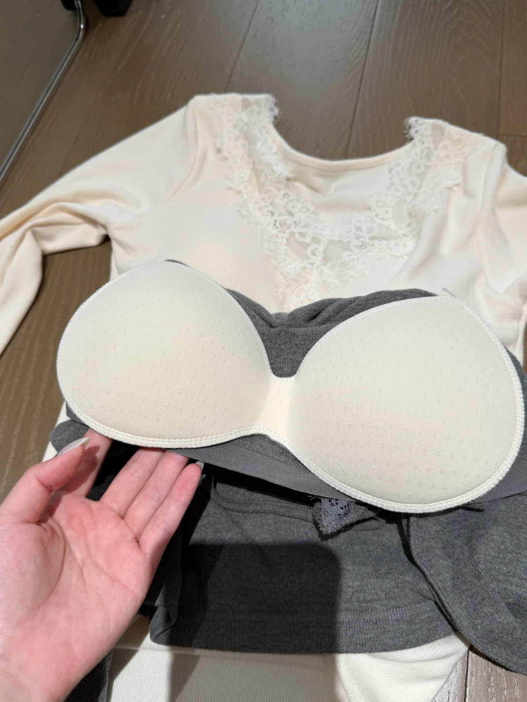 脱开外套也一定要好看！加绒打底衫 我家专业