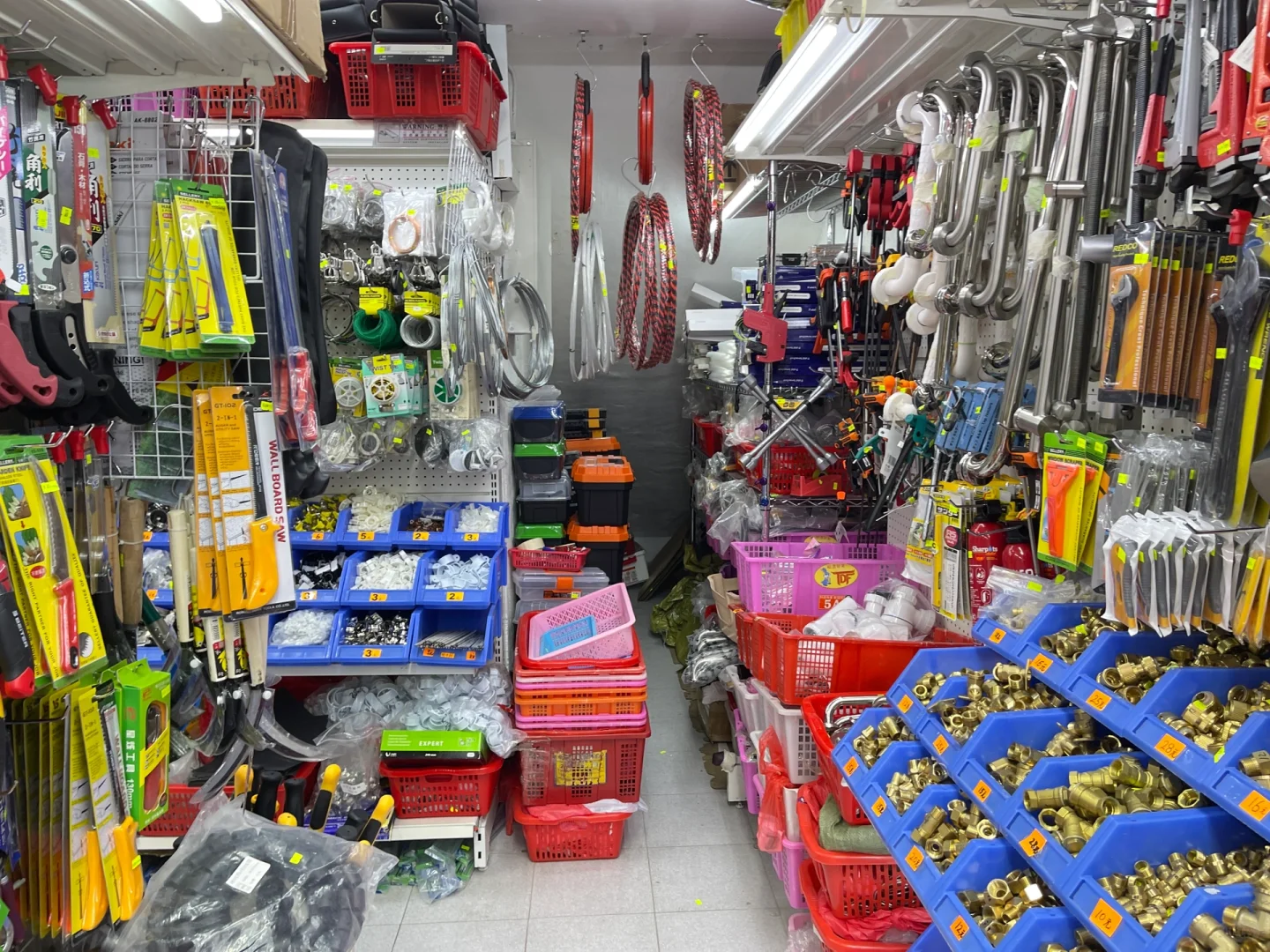 香港深水埗一日购物指南!超多工具店等你