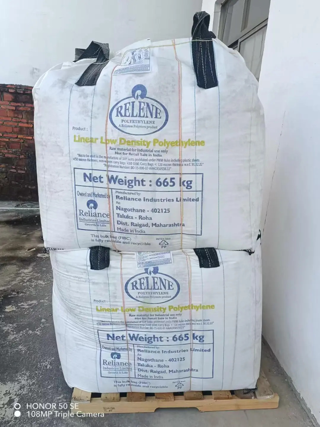 出口被加关税，大家又不消费，塑料滞销啦呜呜