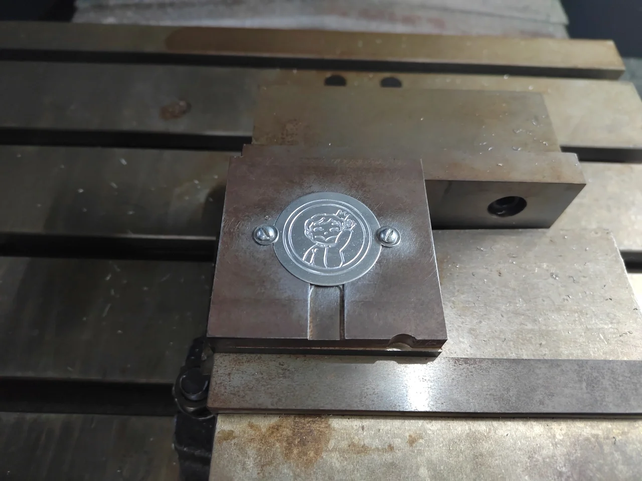 学校金工实习数控铣做的波吉