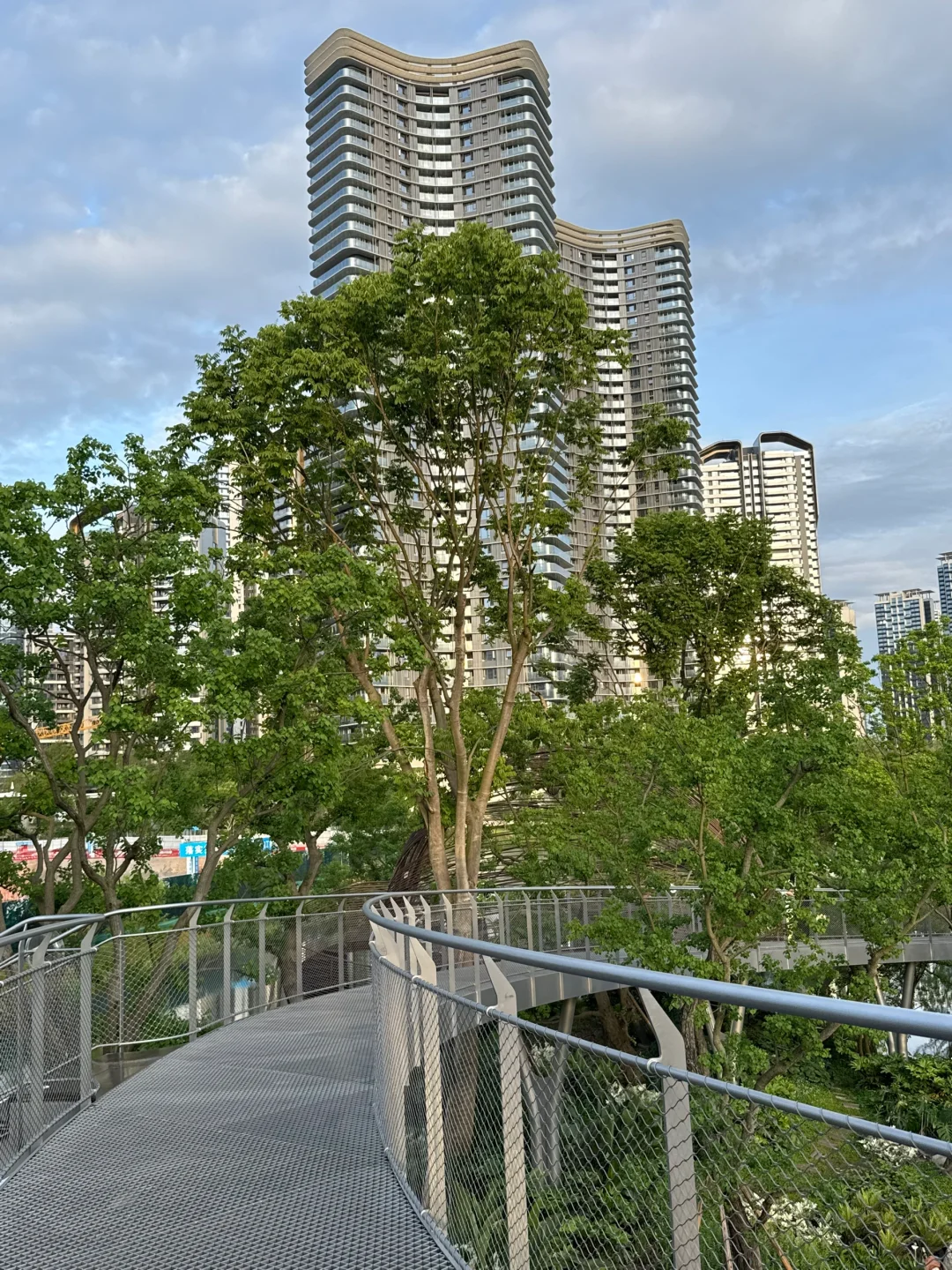 跟着成本逛麓湖-No.1 麓野公园景观桥